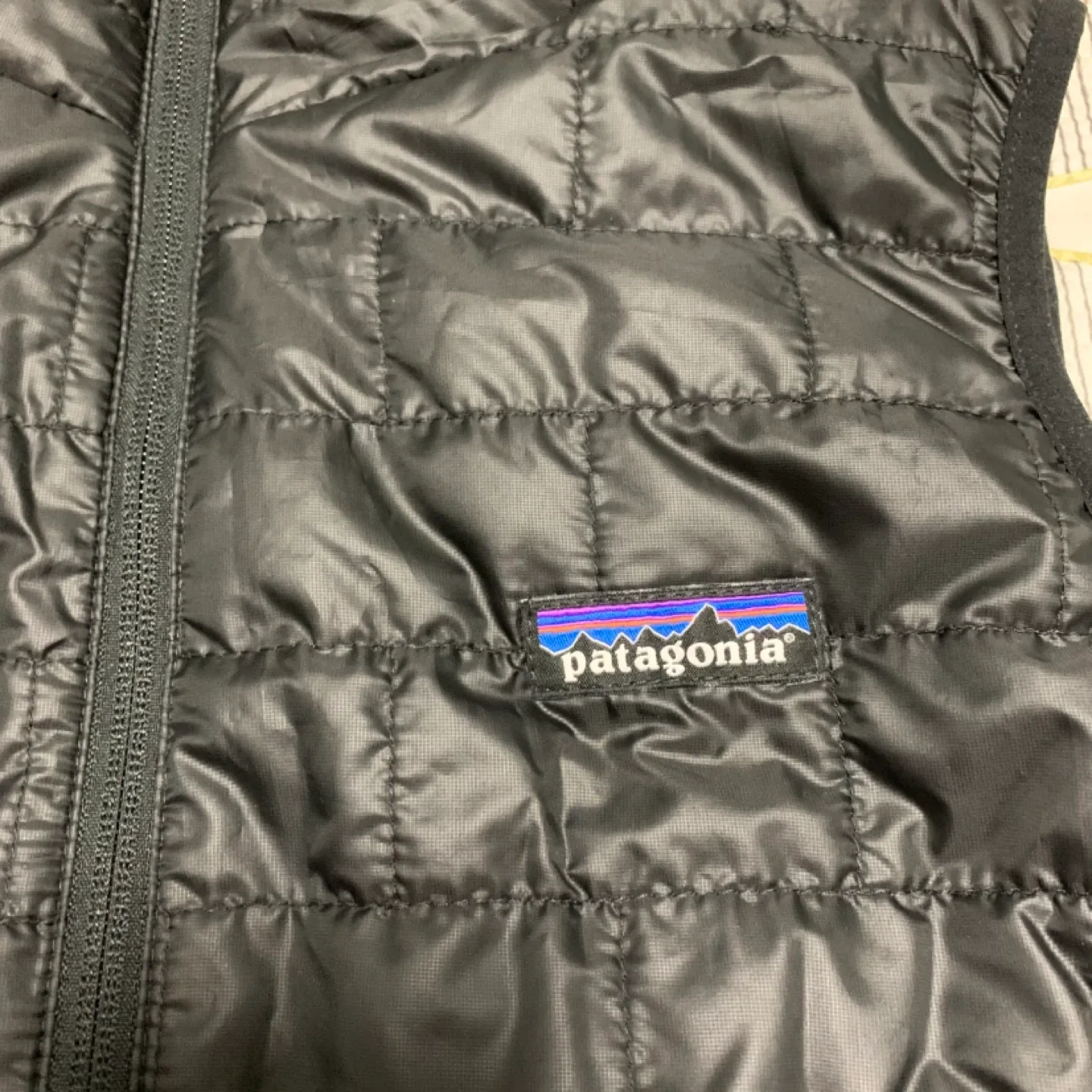 Patagonia Nano Puff Vest - Women's M image indicator(4)