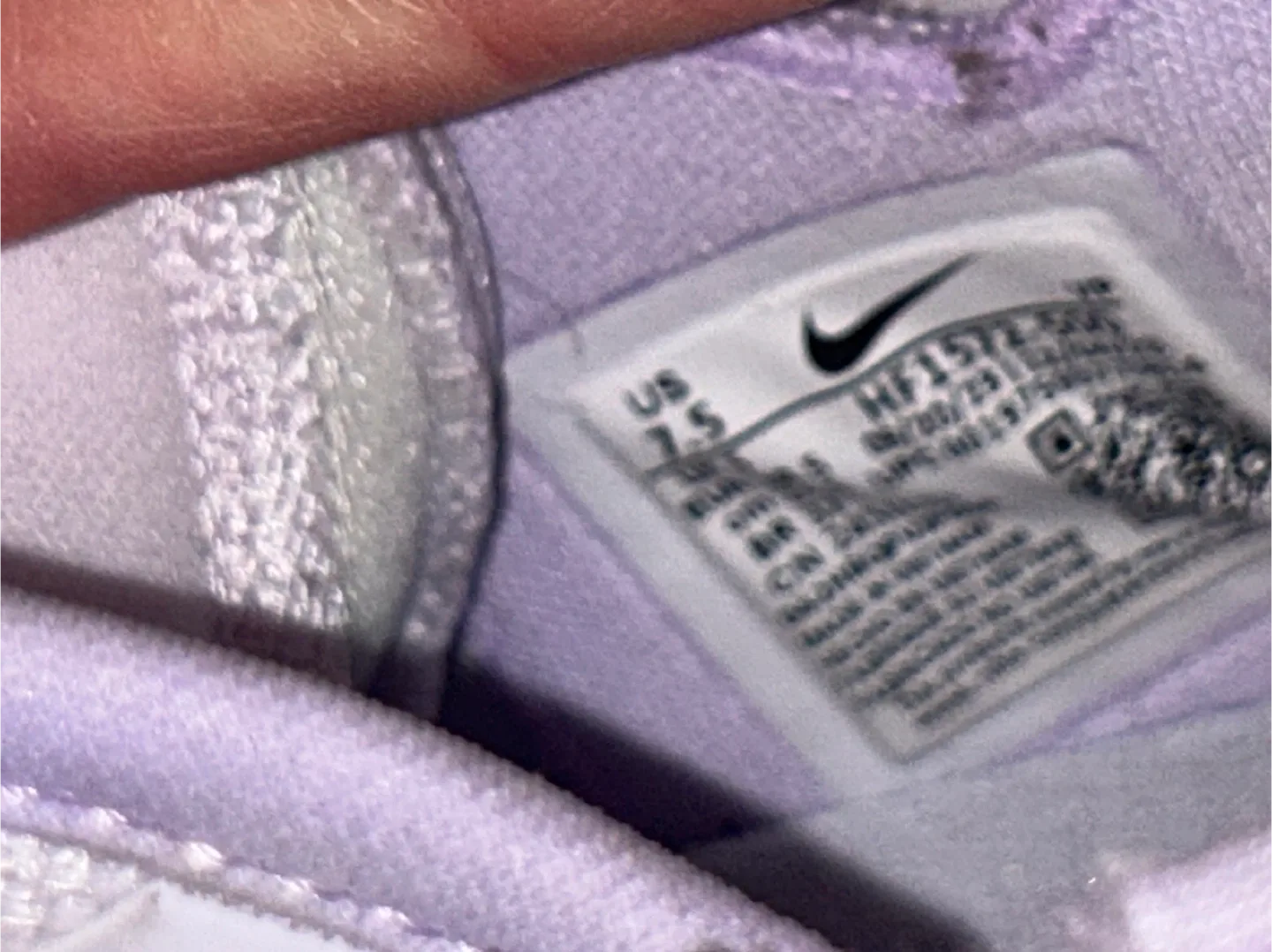 Nike GT Jump Basketball Shoes - Size 7.5 image indicator(5)