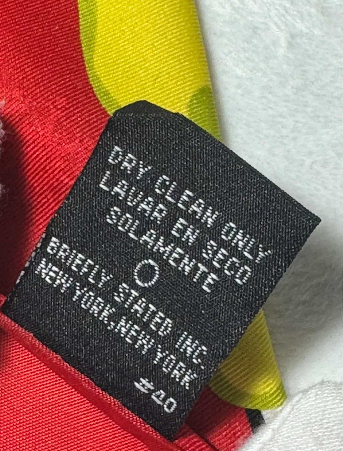 NEW Vintage Nickelodeon Spongebob Christmas Tie image indicator(7)