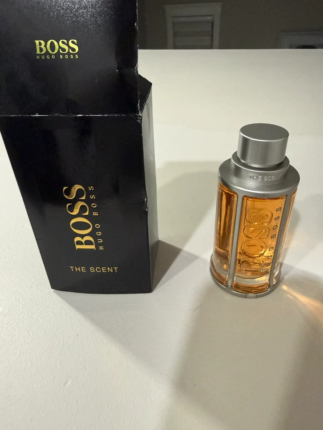 Hugo Boss The Scent 100mL image indicator(3)