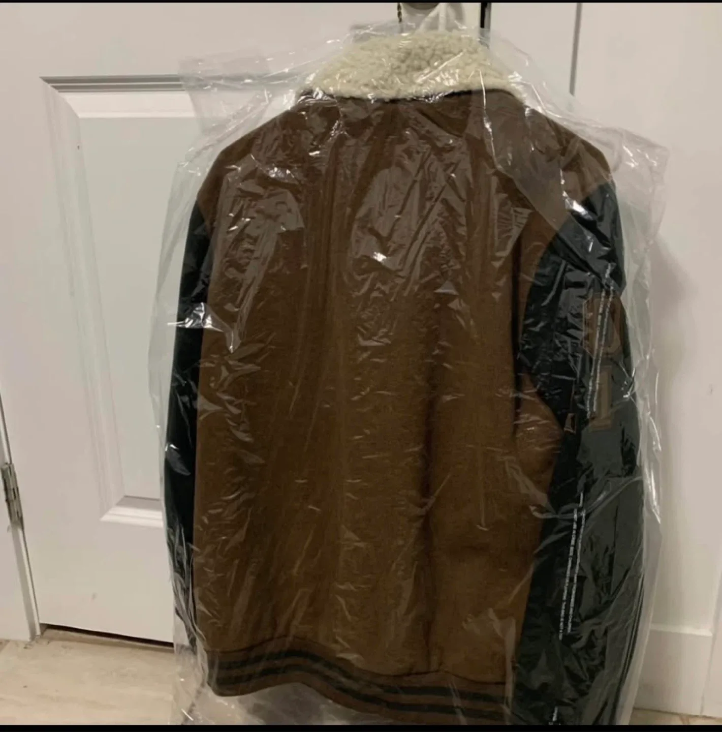 AMIRI Varsity Jacket - Size Medium image indicator(2)