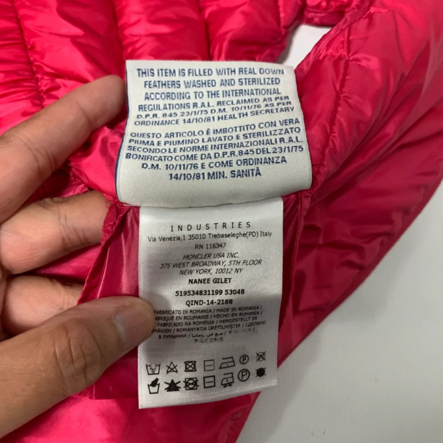 Moncler Nanee Gilet - Pink - Size XS / S youth image indicator(3)