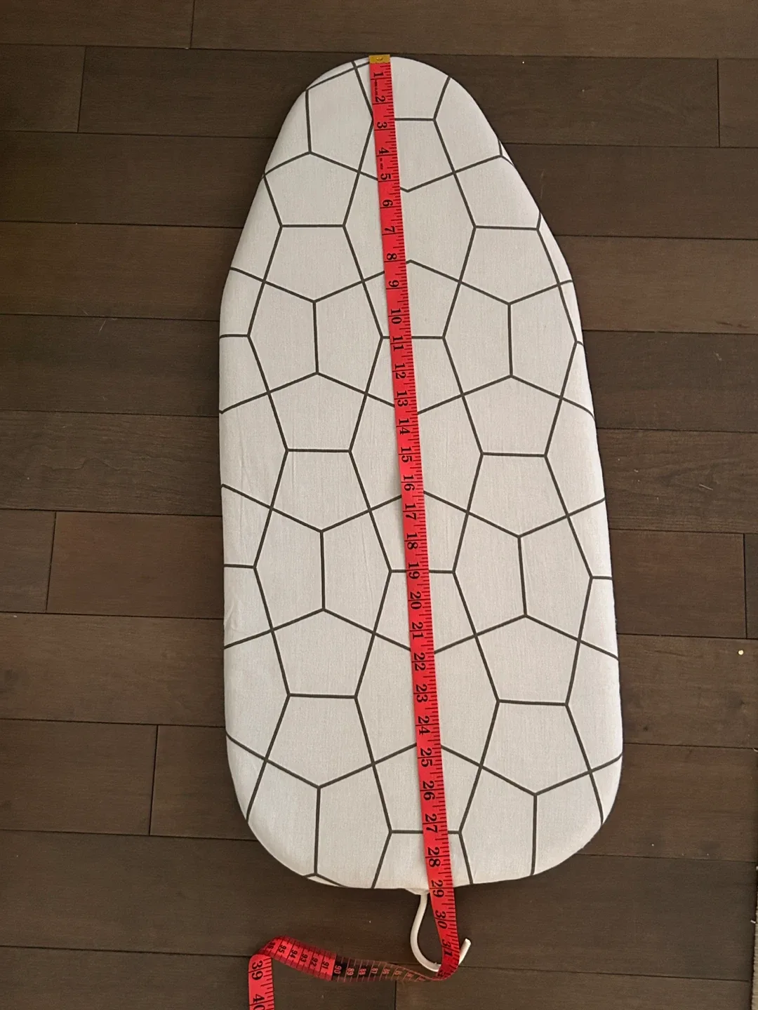 IKEA JÄLL Ironing Board - Like New! image indicator(4)