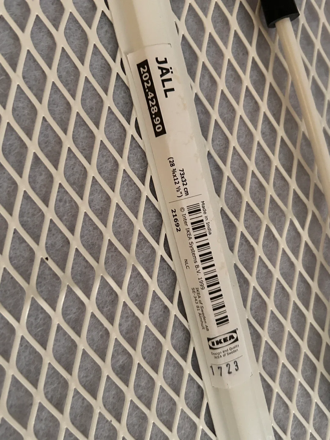 IKEA JÄLL Ironing Board - Like New! image indicator(3)