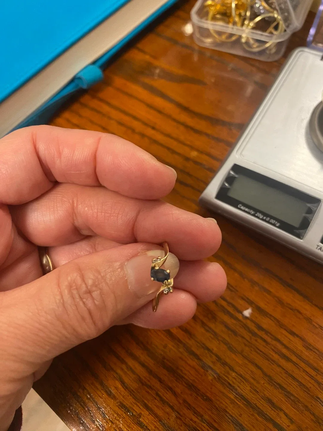 Gold Ring with Sapphire