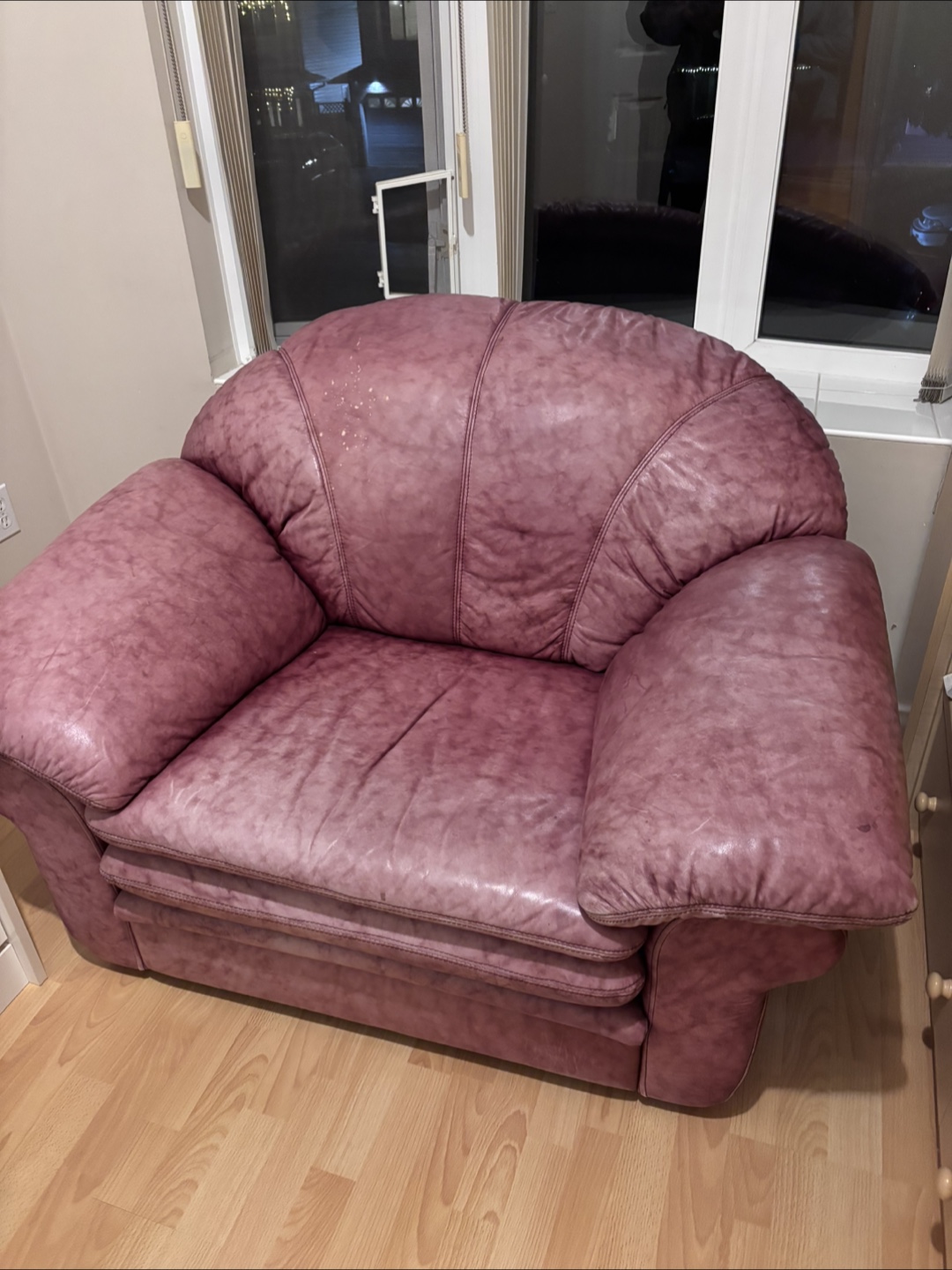 Pink Leather Armchair - photo 2
