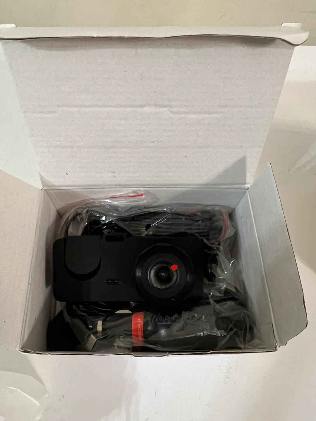 Full UHD 4K Three Channels Dash Cam