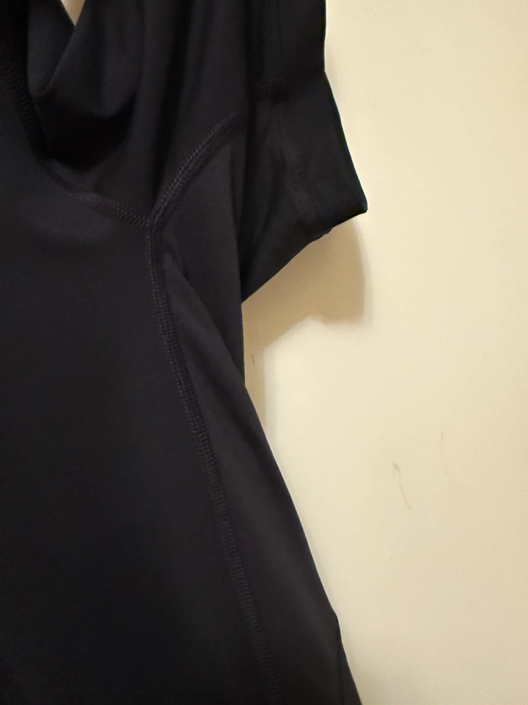 Lululemon Men's Black Polo Shirt Size Small - photo 3
