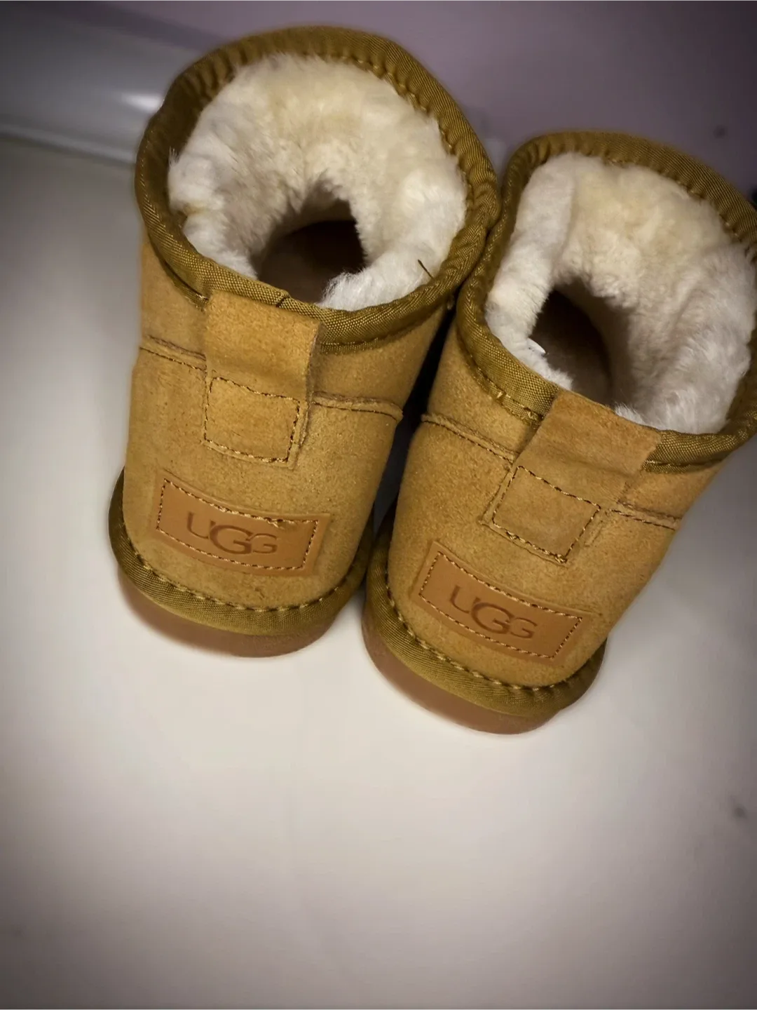 UGG Tazz Slipper - Size 8.5