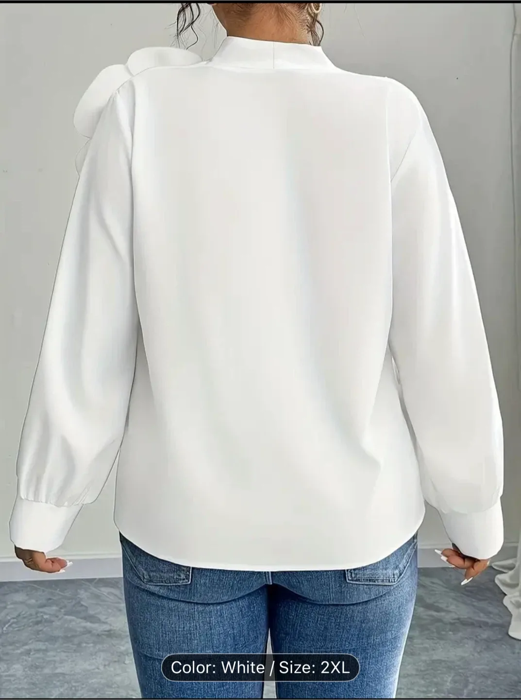 White Blouse with Flower Detail - Size 2XL/3xL image indicator(2)