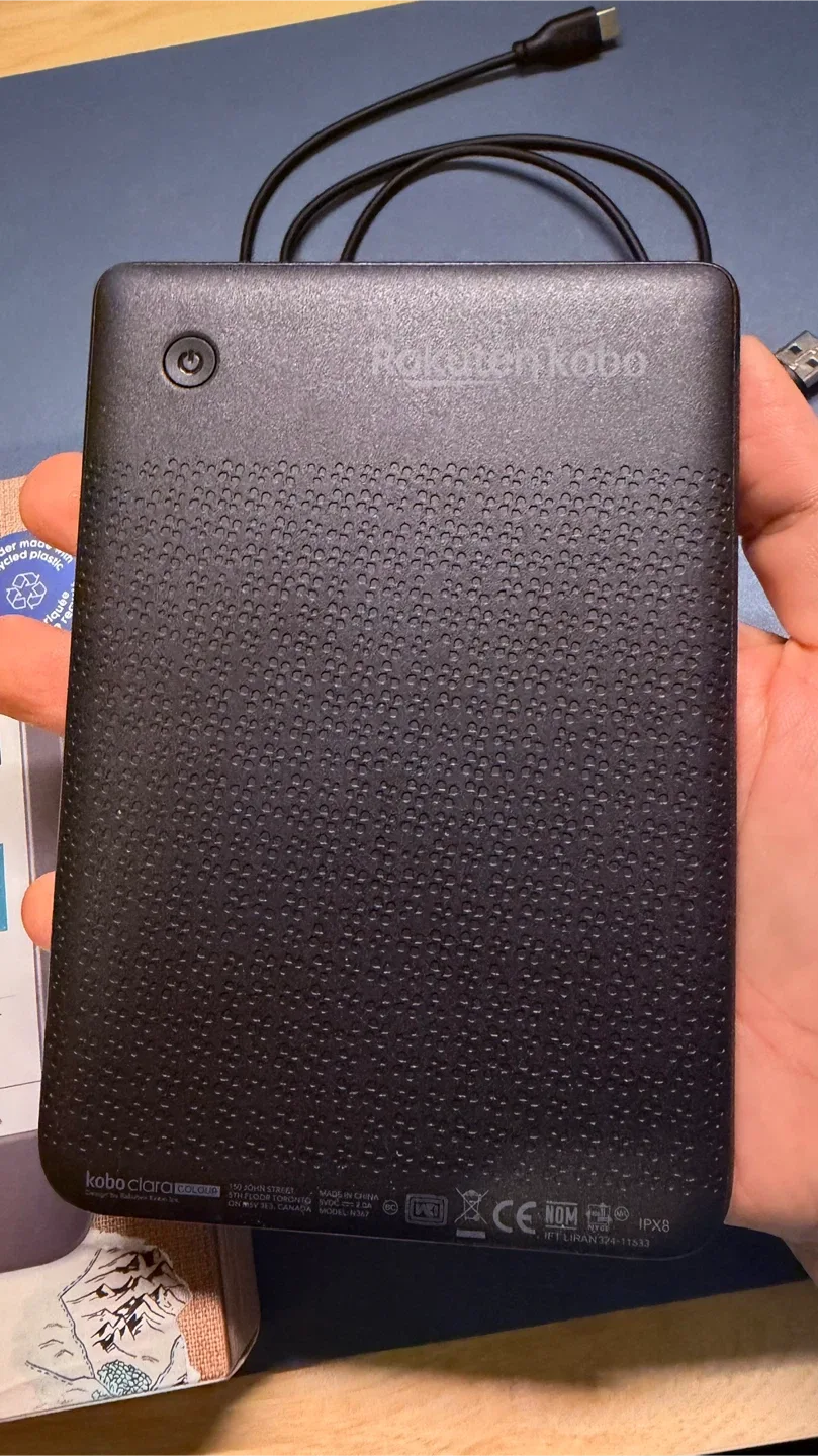 Kobo Clara Colour eReader - Like New! image indicator(3)