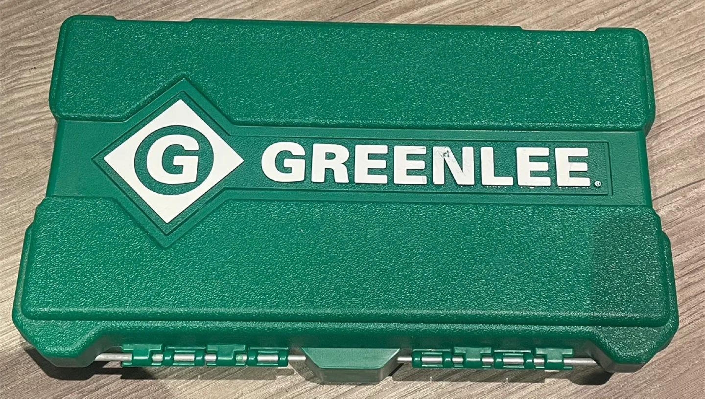 2 Sets Greenlee Punch Driver Kits image indicator(4)