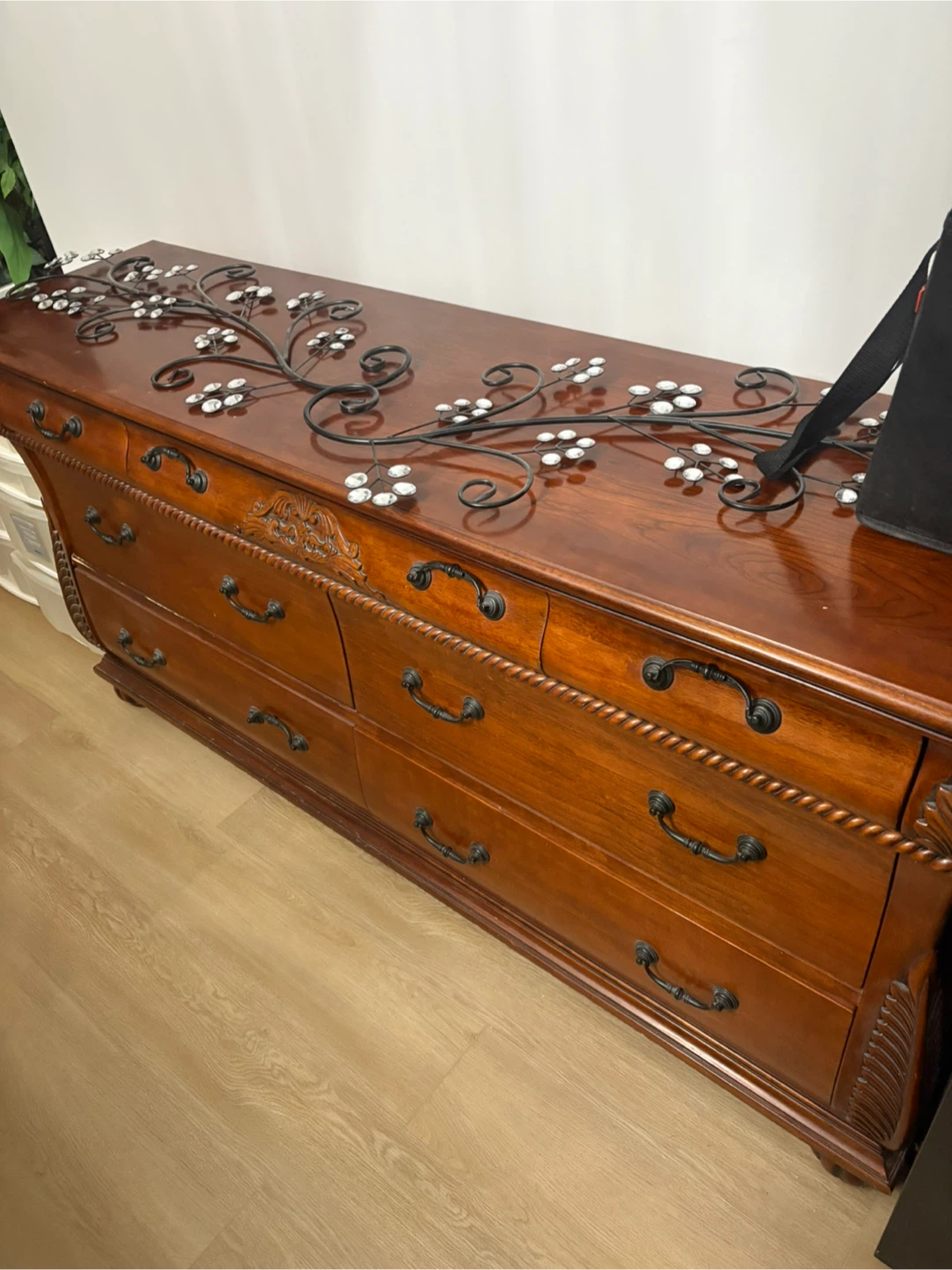 Wooden 6-Drawer Dresser - photo 2
