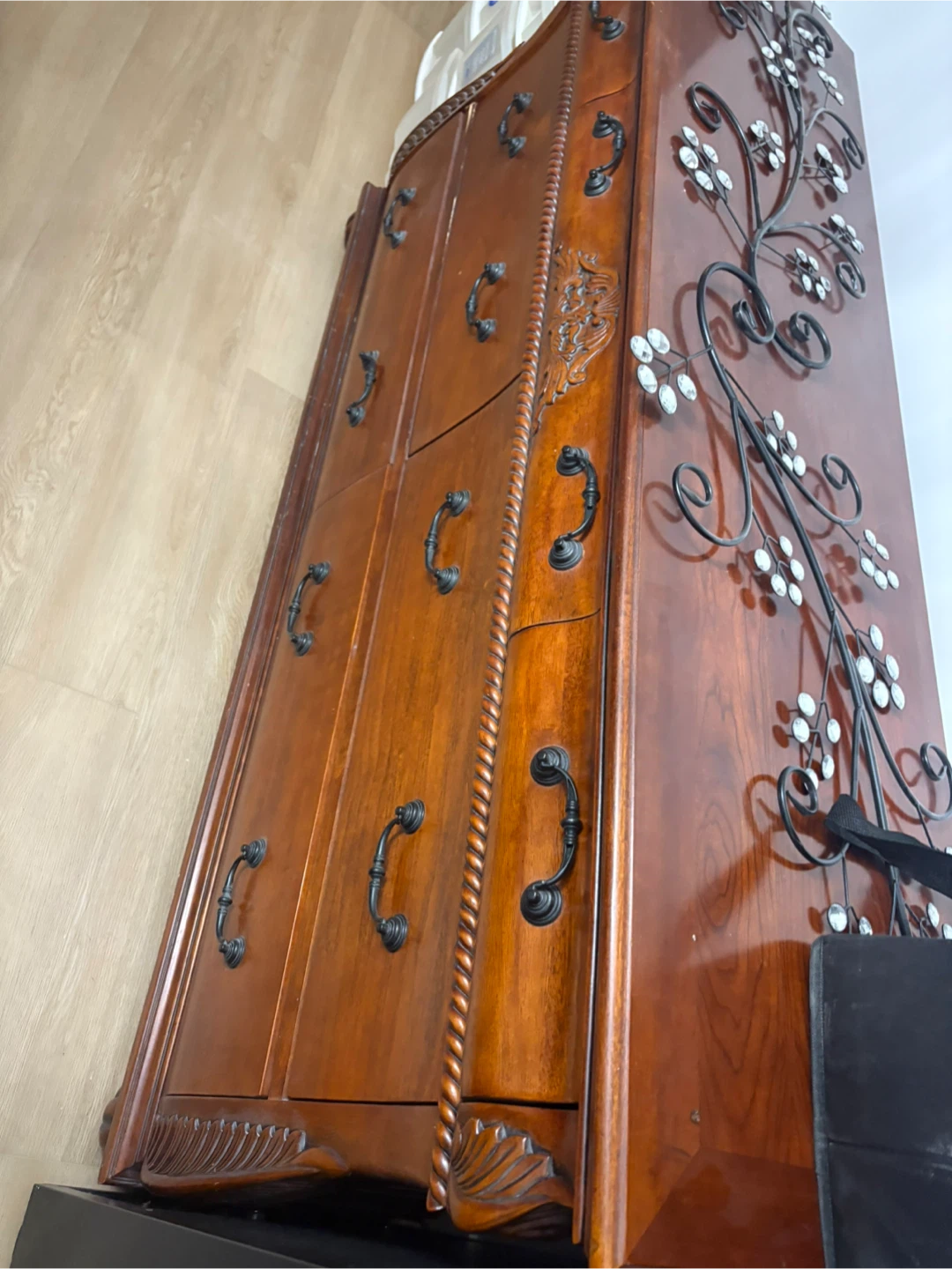 Wooden 6-Drawer Dresser - photo 3