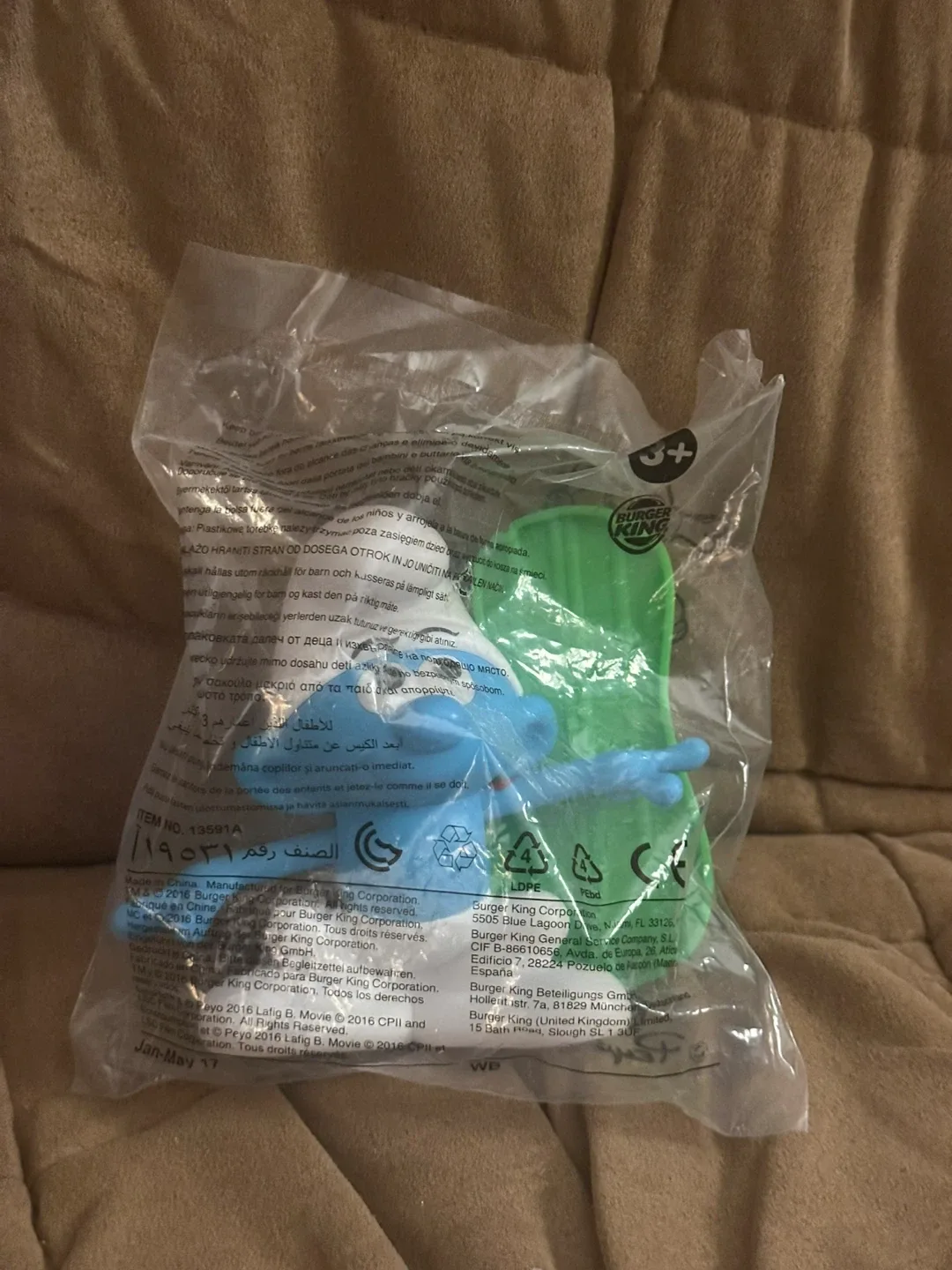Burger King Smurfs Toy - New! image indicator(2)
