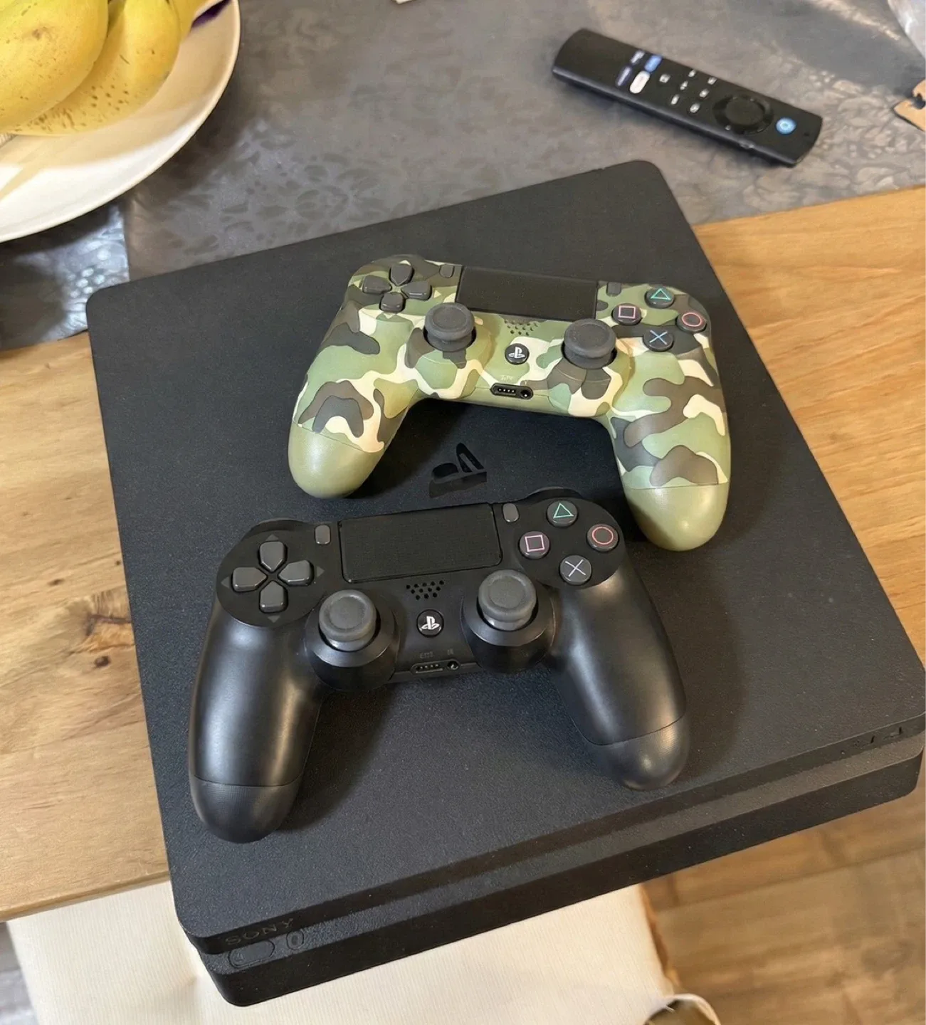 PlayStation 4 slim Console with 2 Controllers