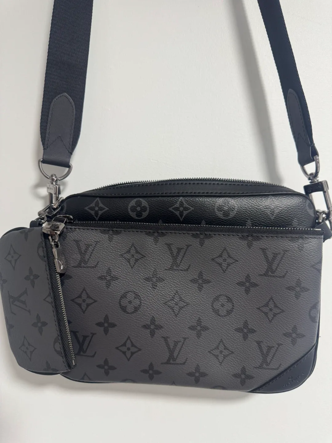 Louis Vuitton Avenue Sling Bag Monogram Shadow