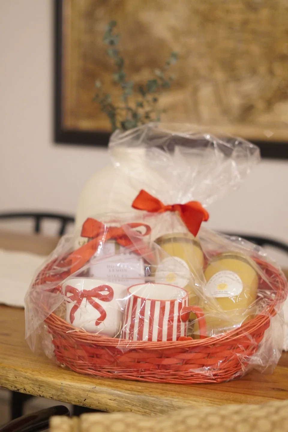 Organic Honey Gift Basket image indicator(4)