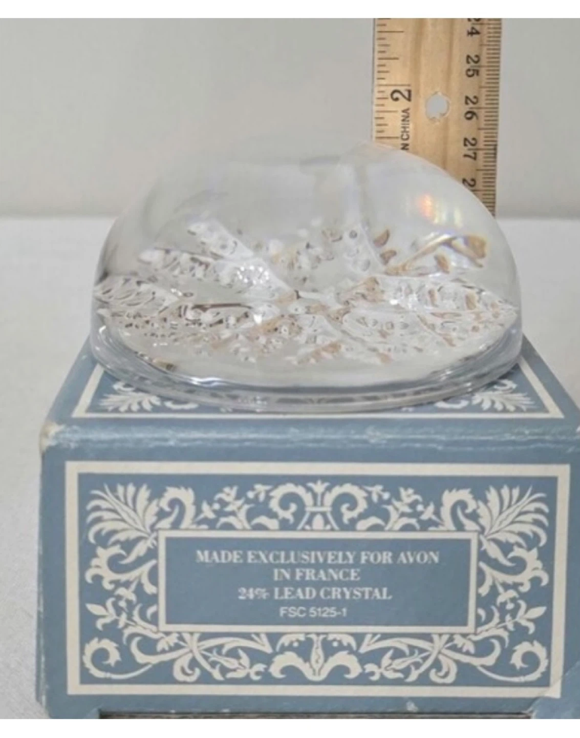 Avon Crystal Paperweight - photo 2