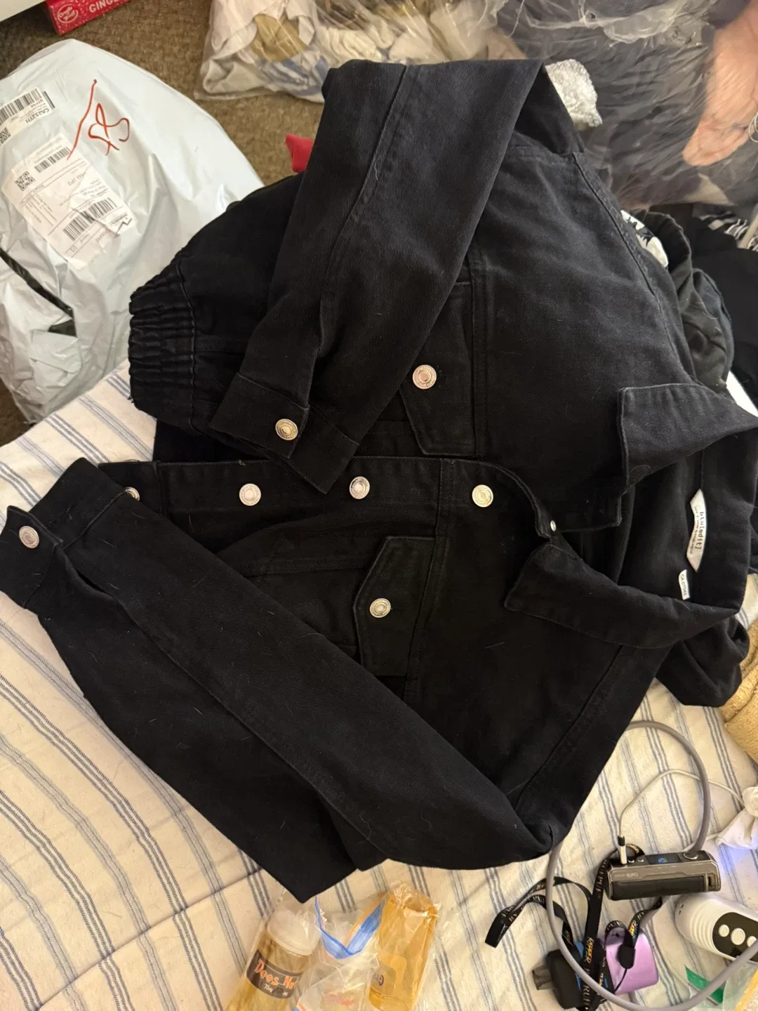 blu [edit] Jeans Jacket - Size L