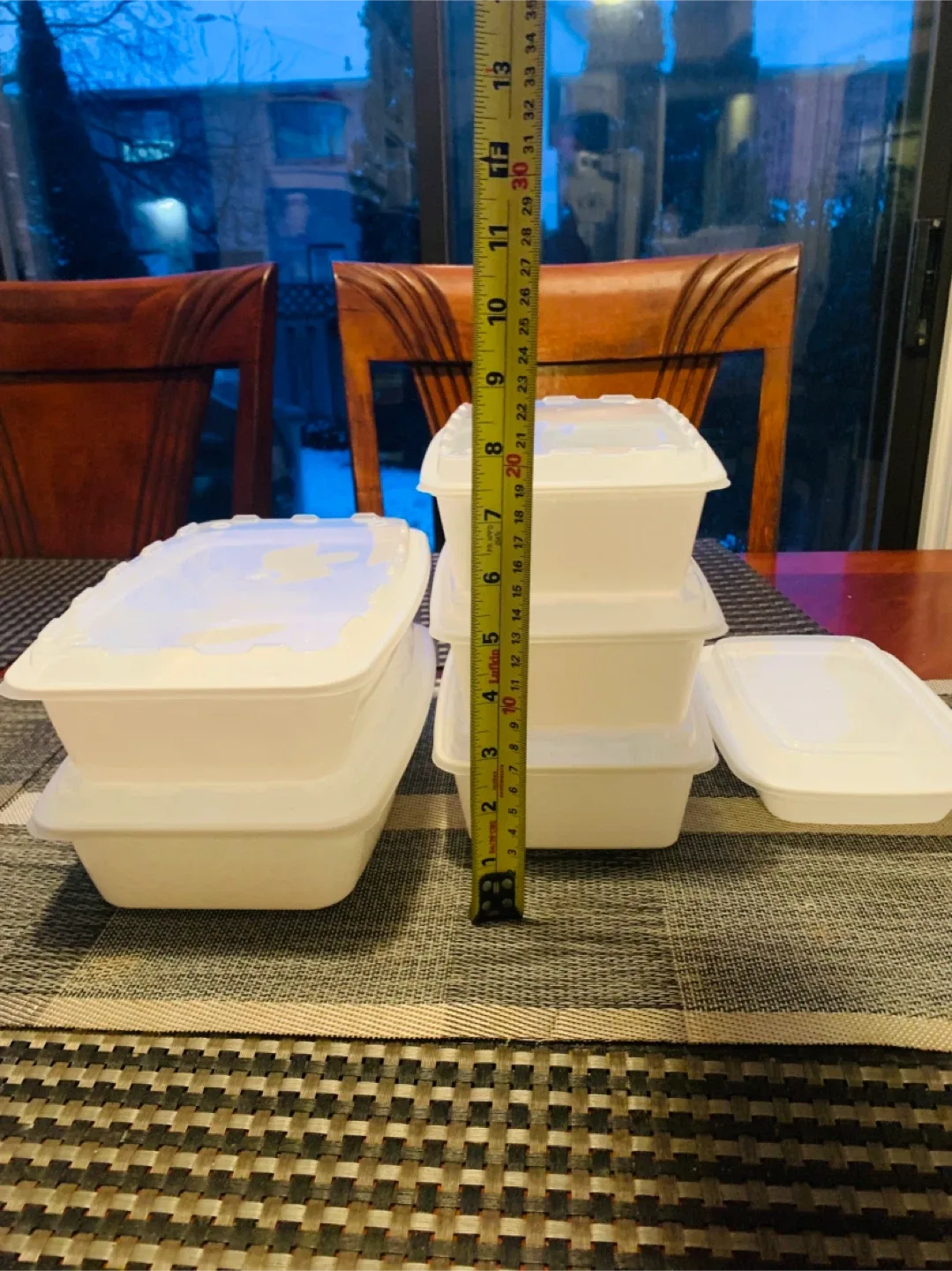 17 reusable Plastic Containers / Storage with FREE cutlery image indicator(3)