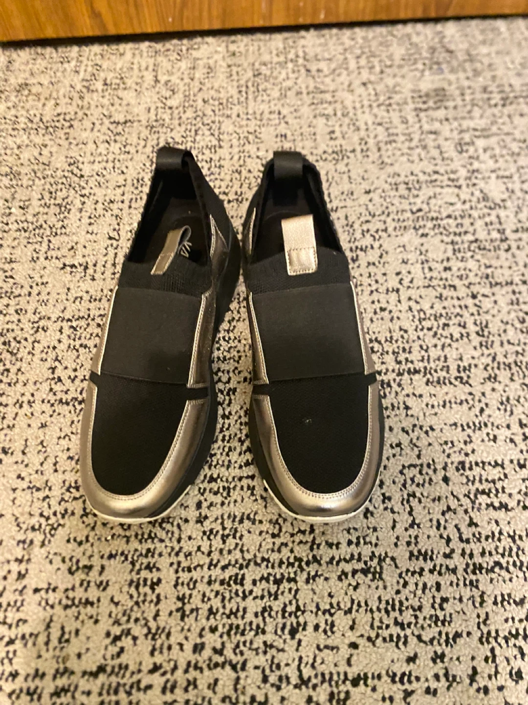 Vionic Women's Slip-On Shoes Size 7 Black/Pewter - photo 2