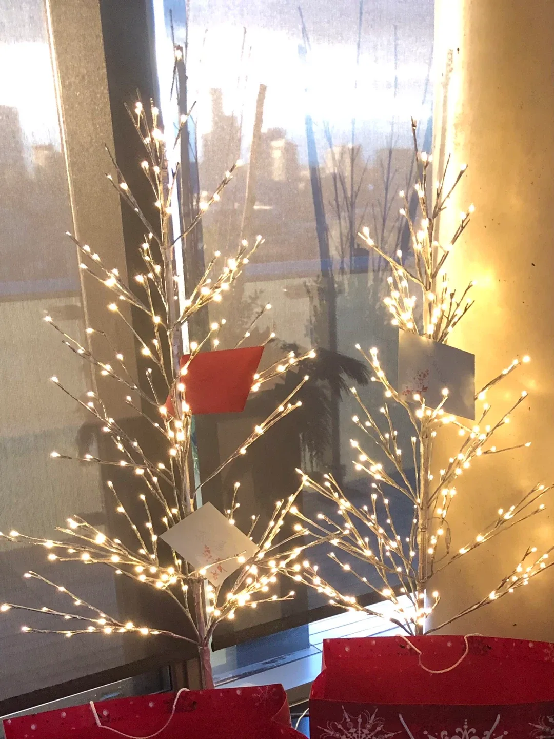 Home Accents Holiday 5ft LED Silver Twig Tree