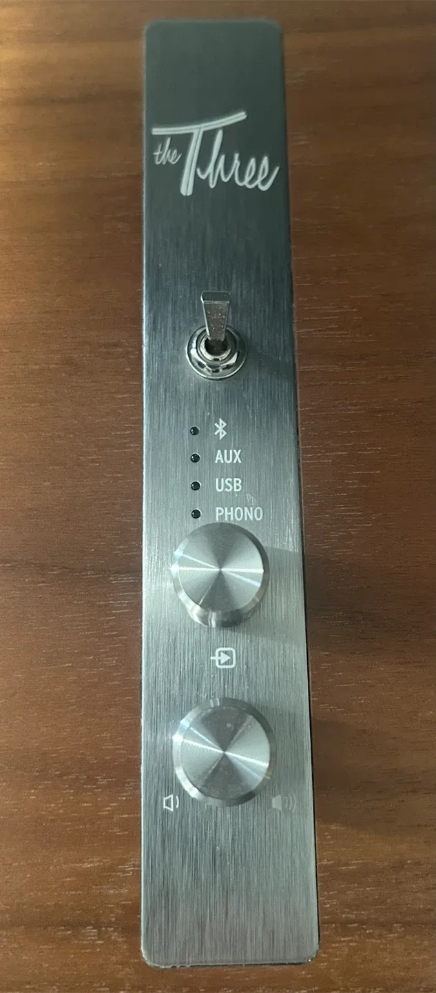 Klipsch The Three II image indicator(5)