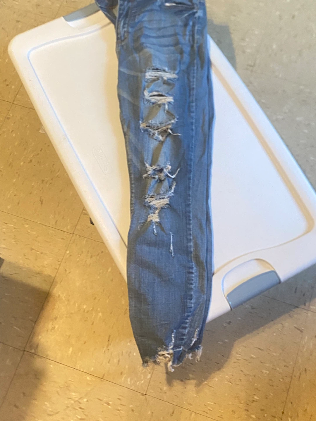 Distressed Denim Jeans - photo 2