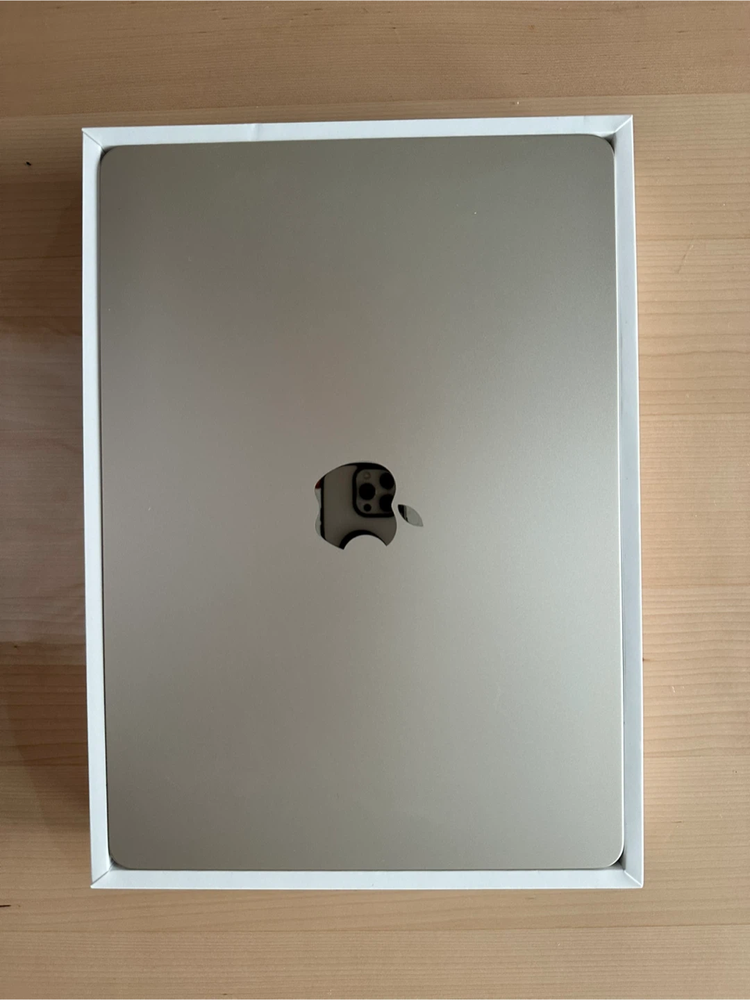 Apple MacBook Air M2 13 inch excellent condition - photo 3
