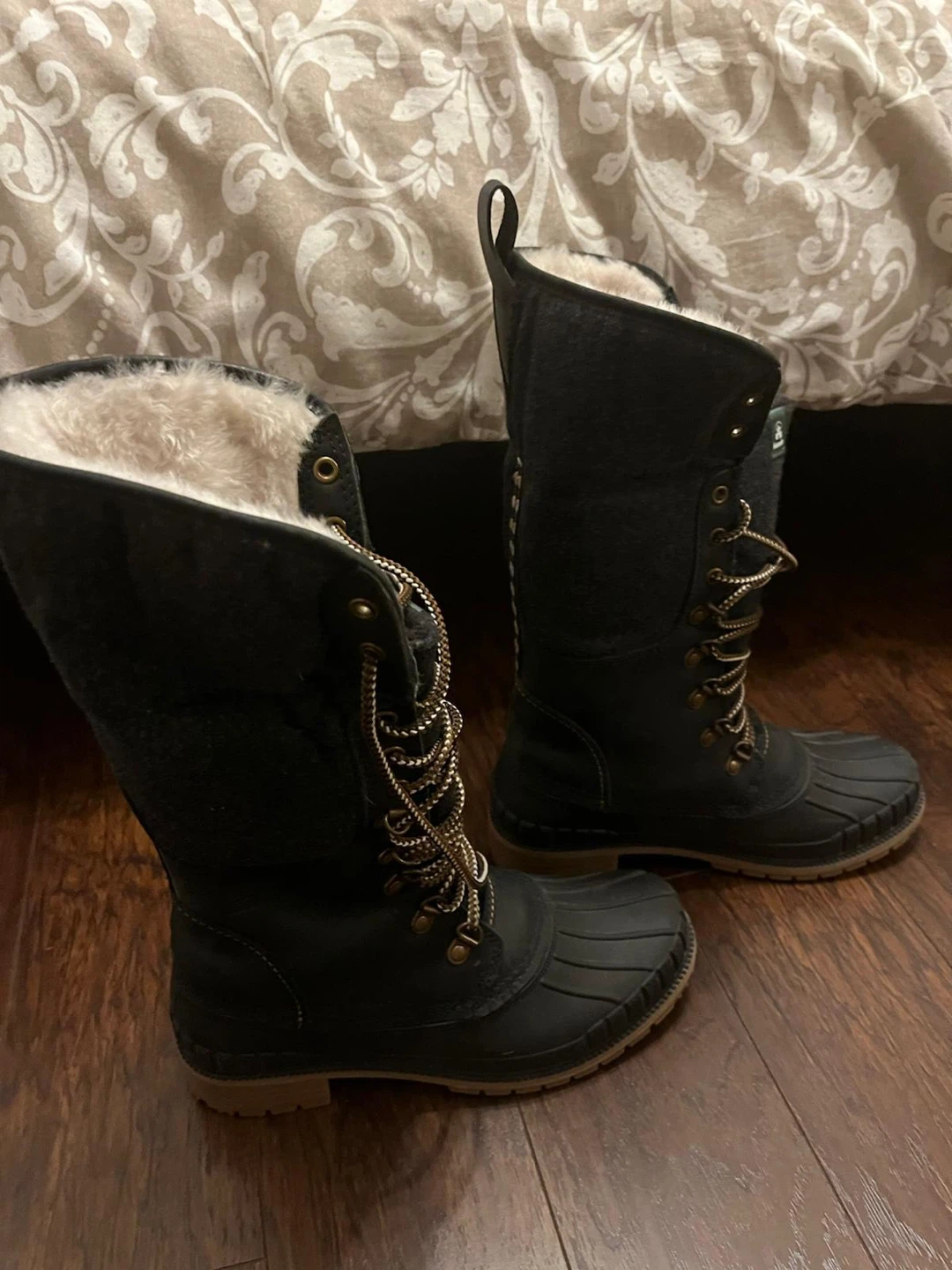 Kamik Black Winter Boots, Size 8 - photo 3