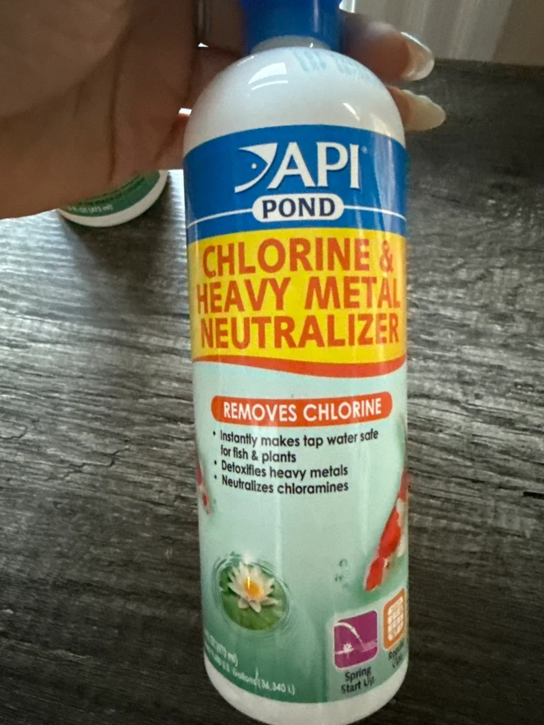 API Pond Chlorine & Heavy Metal Neutralizer image indicator(3)