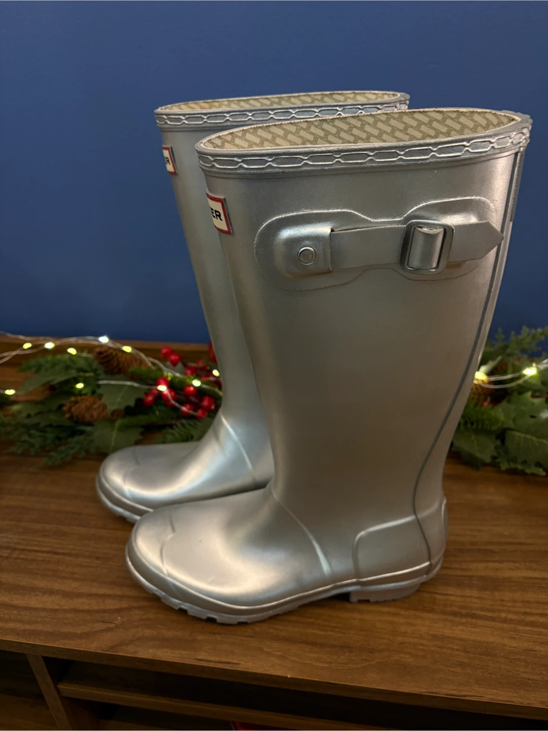 Hunter Silver Rain Boots - US Women's 6 - photo 2