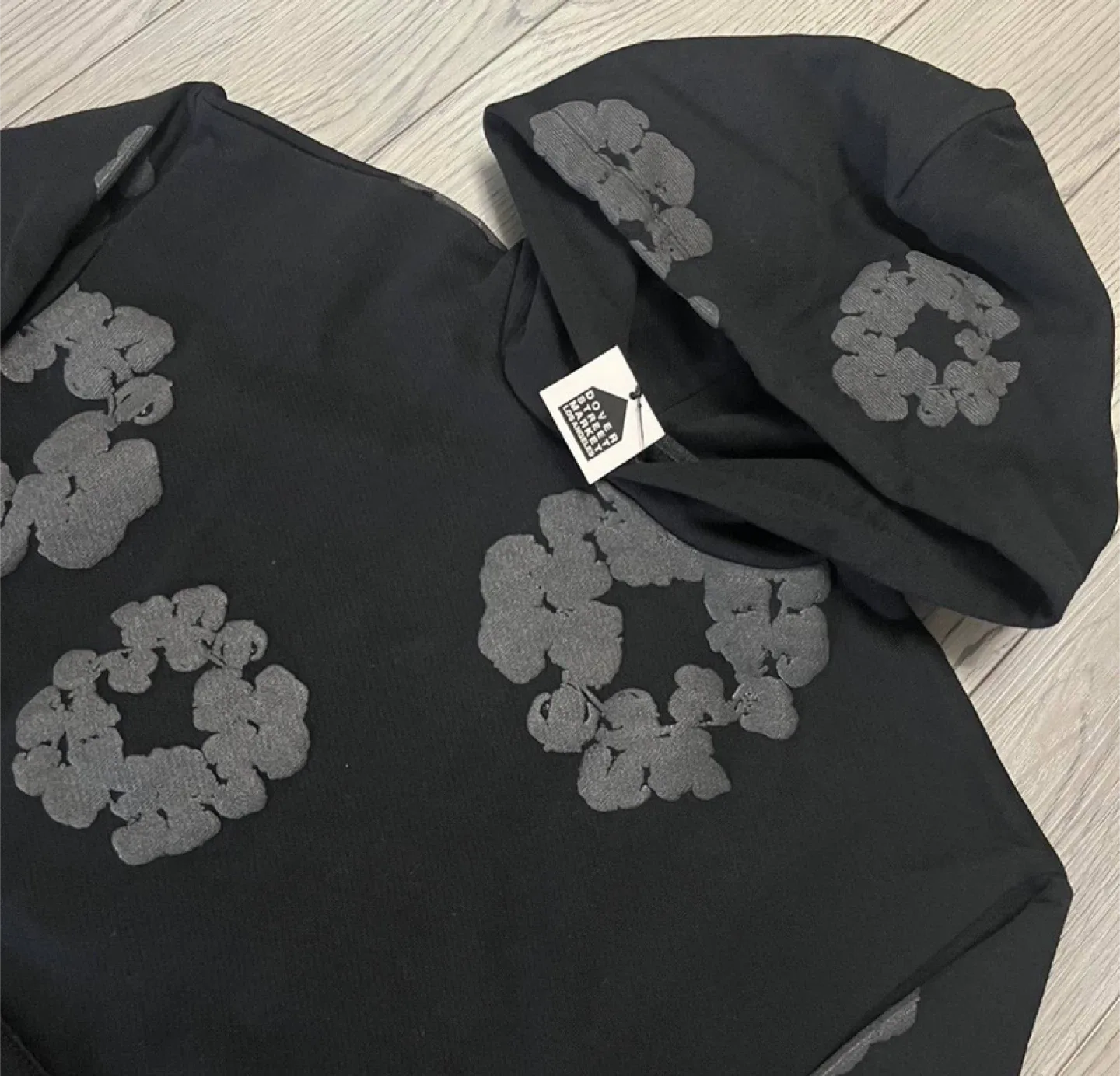 Denim Tears Black Cotton Wreath Hoodie - All Sizes image indicator(2)