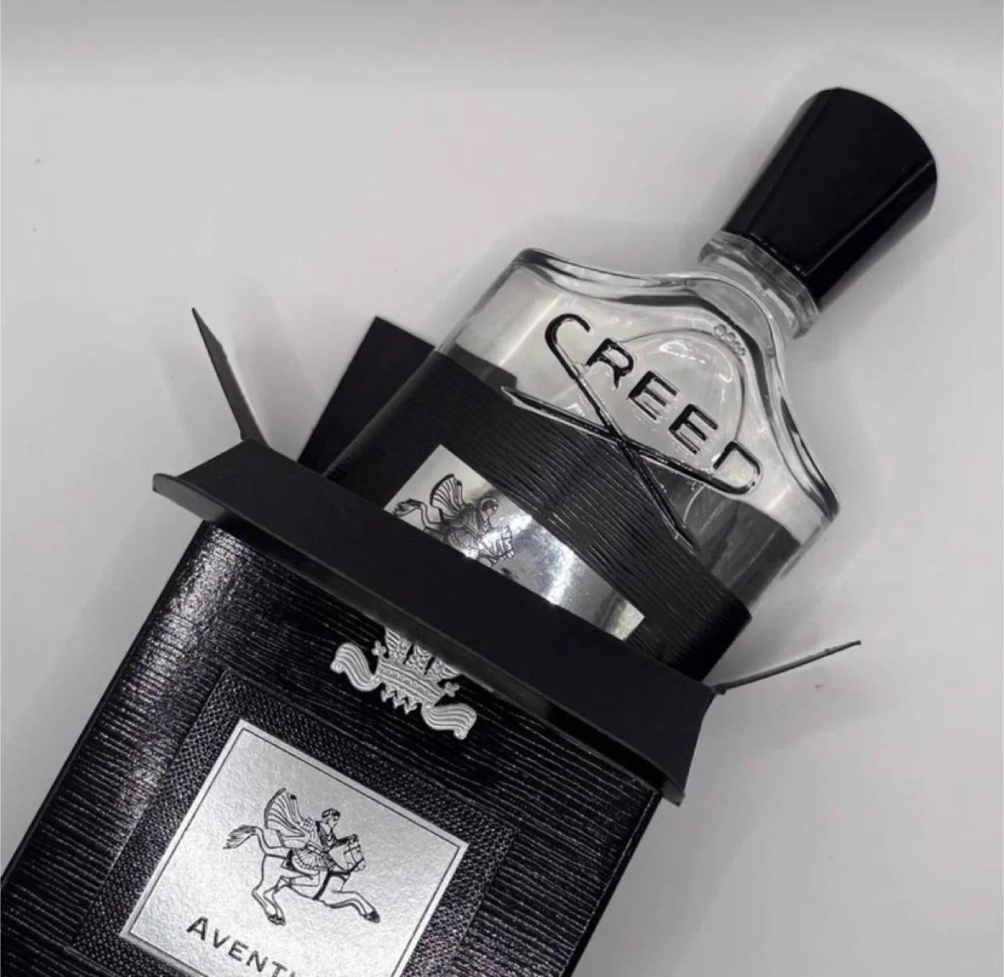 Creed Aventus Eau De Parfum 100ML - Brand New image indicator(4)