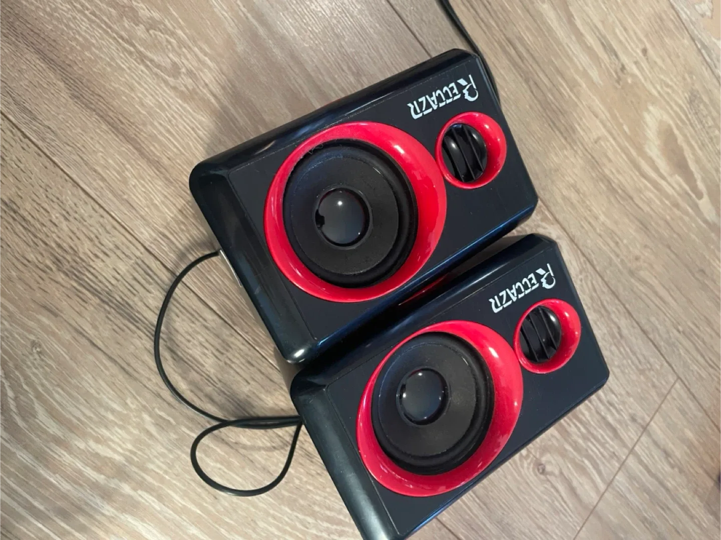 Recazr Speakers - Black and Red #cleanout image indicator(2)