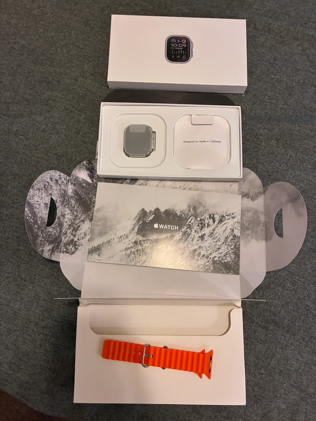 Apple Watch Ultra 2 - Titanium Case 49mm New - photo 2
