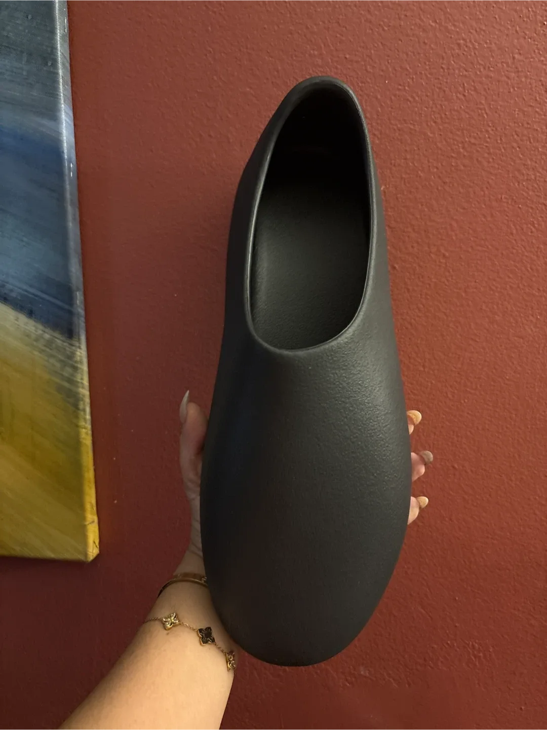 New  Foam Runners Onyx image indicator(5)