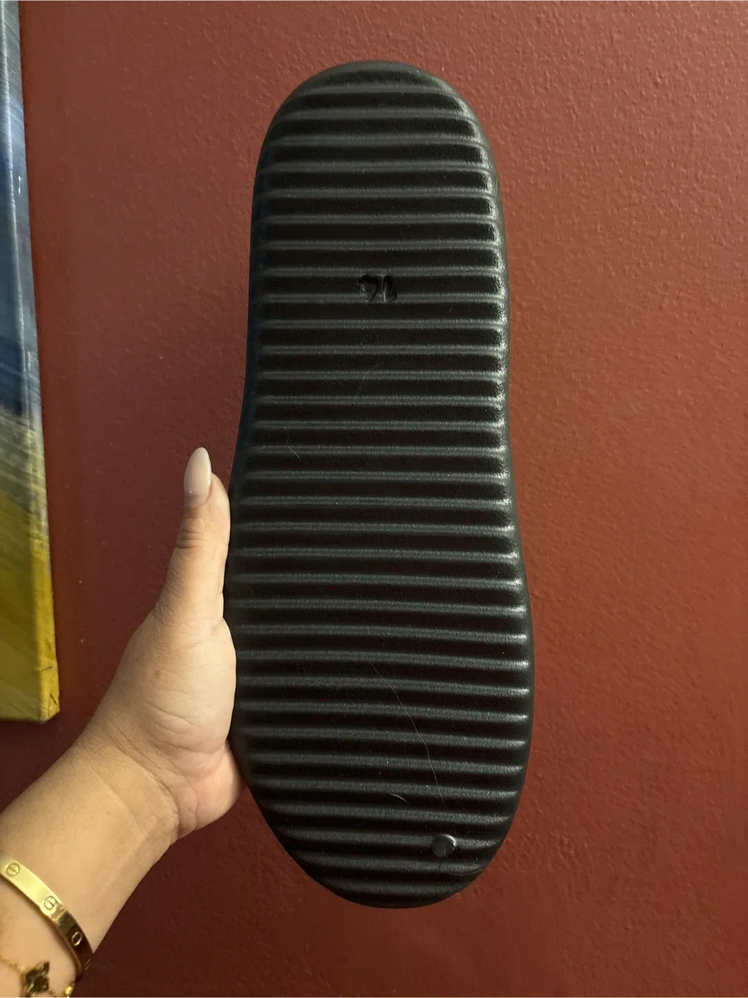 New  Foam Runners Onyx image indicator(8)