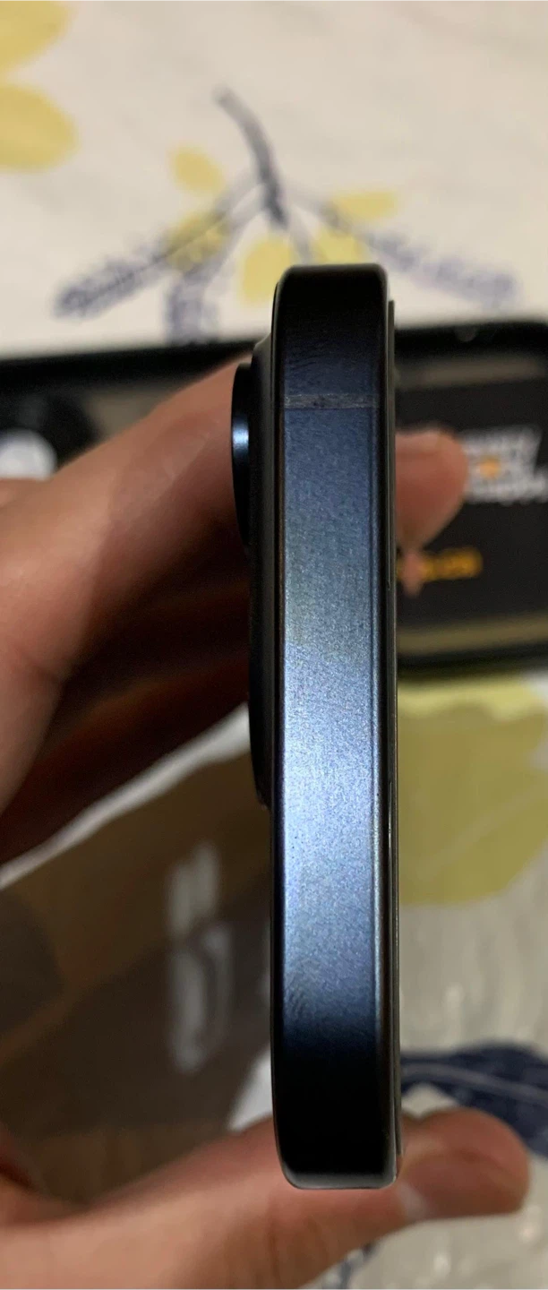 iphone 15 pro - 128GB -Blue titanium - FIXED PRICE - photo 3