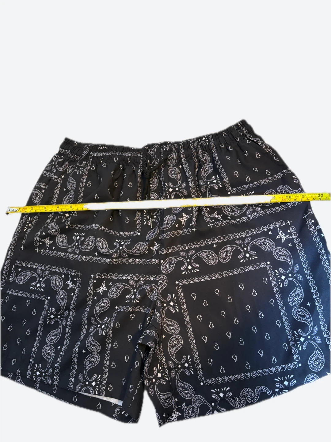 Bandana Print Shorts - Size L #cleanout - photo 4