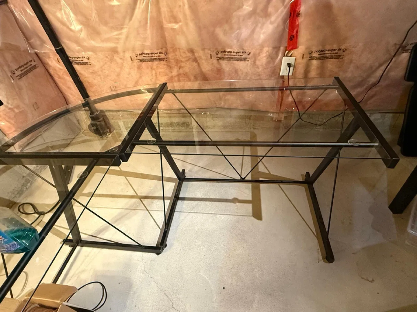 EVAN Corner Desk (150 x 150 cm) image indicator(3)