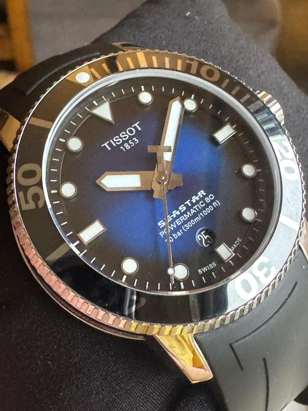 Tissot Seastar 1000 Powermatic 80 43mm Automatic Dive Watch Blue