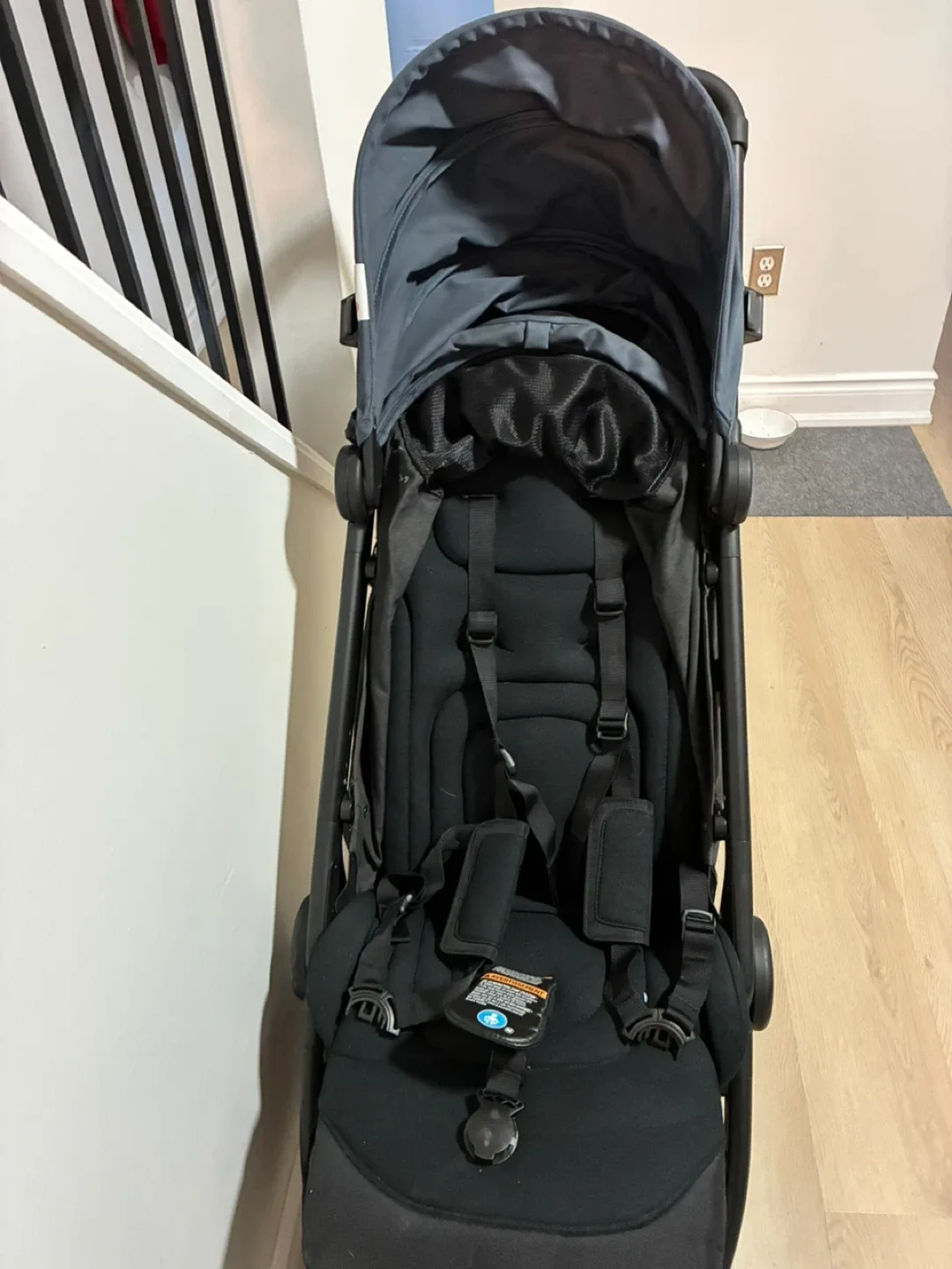 Ergobaby Metro+ Compact Stroller - Slate Grey image indicator(9)