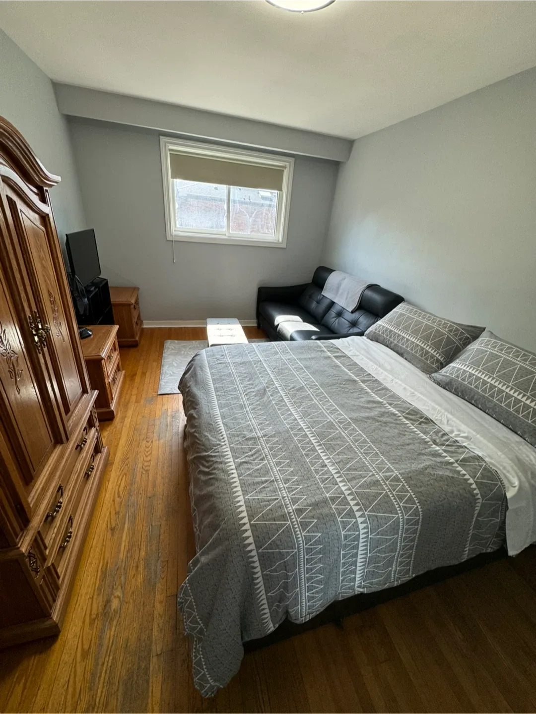 Room for rent image indicator(2)