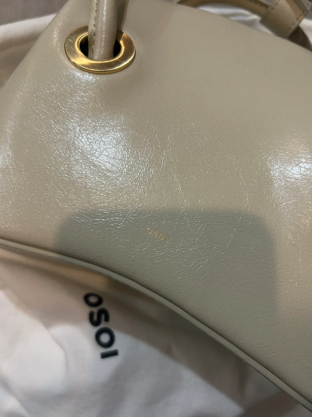 OSOI mini circle brot bag with strap image indicator(2)