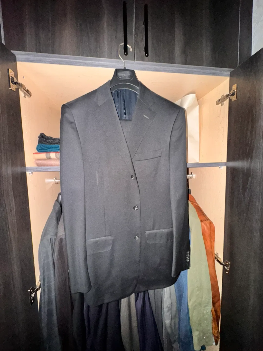 Corneliani Black Suit - Made in Italy image indicator(2)