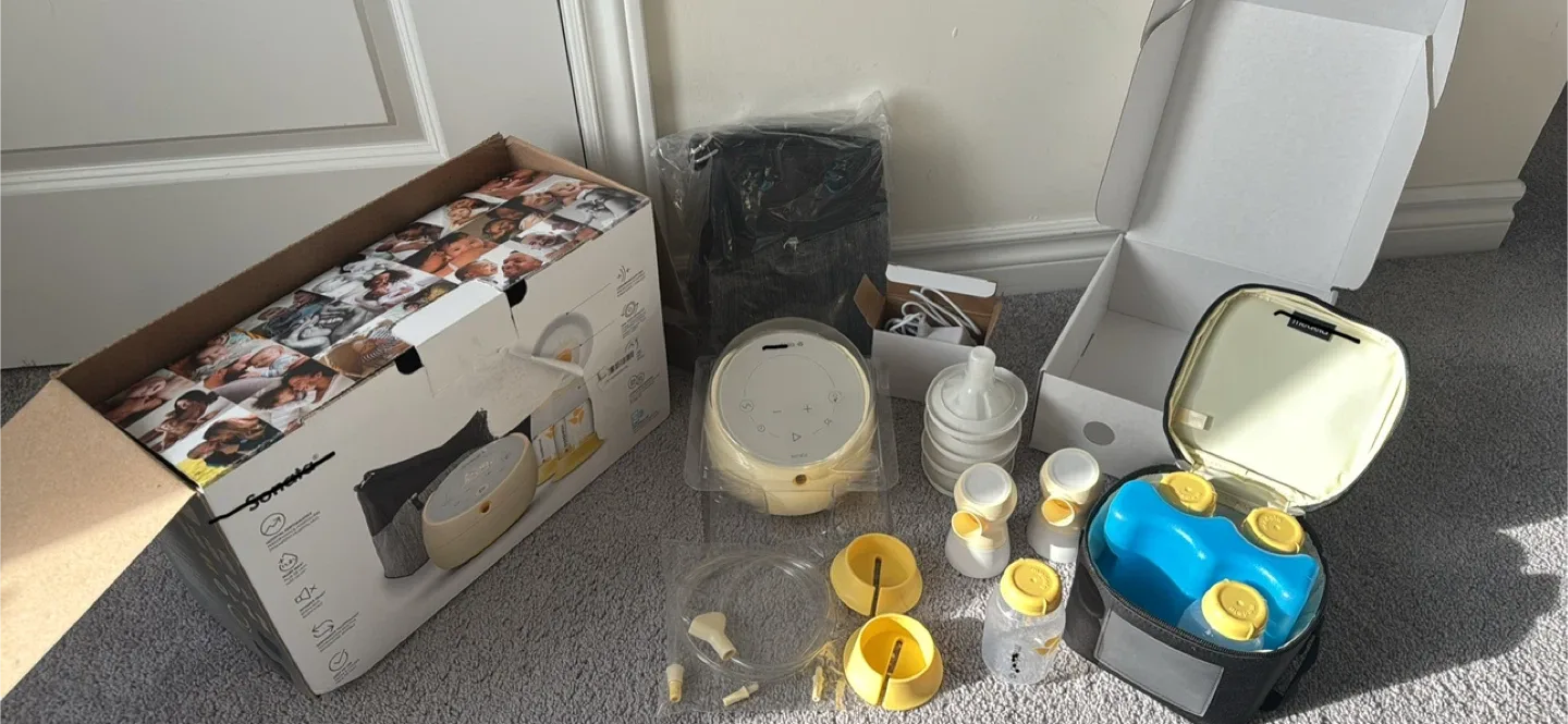 Medela Sonata Breast Pump with Accessories