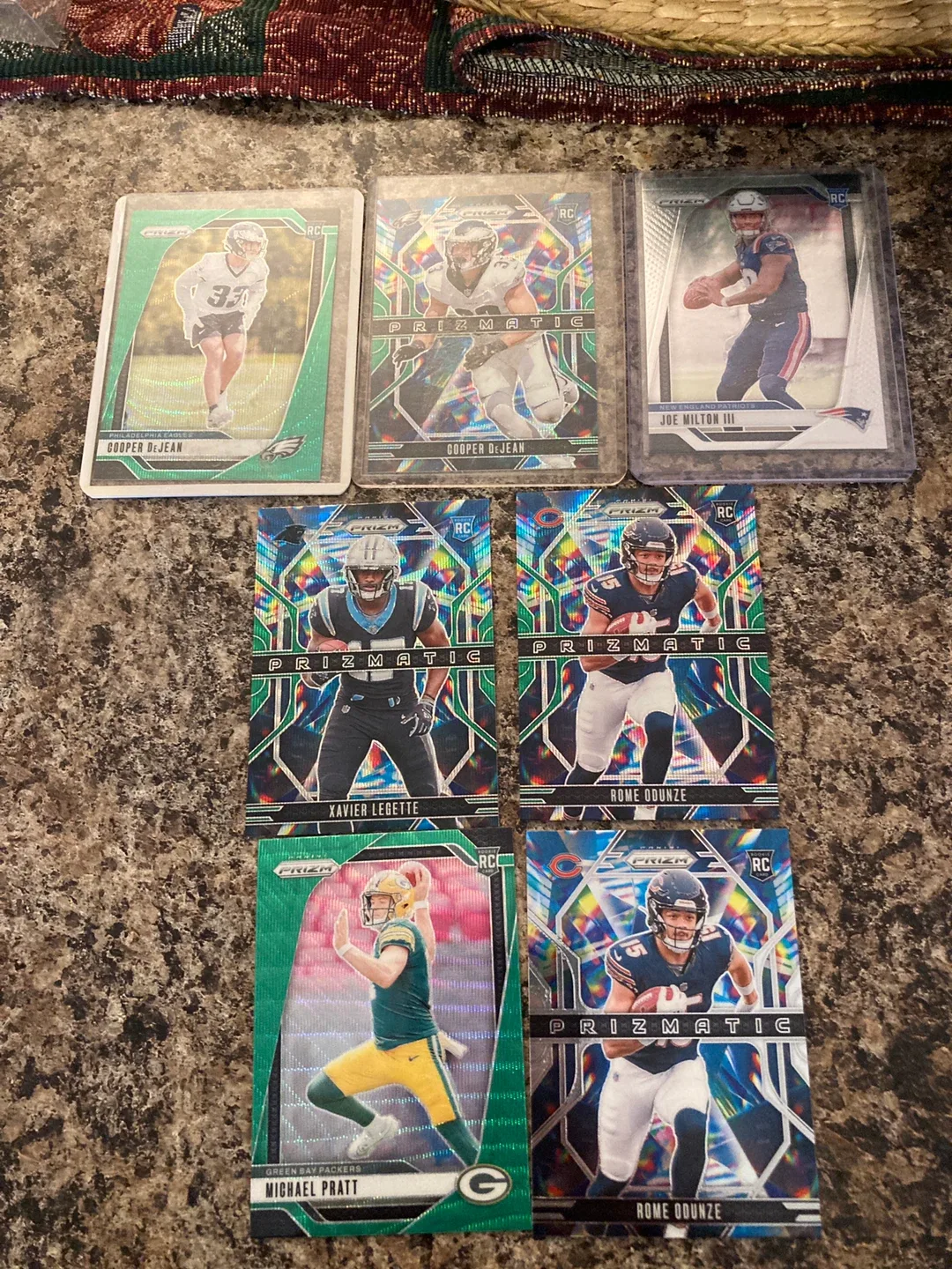 2025 Prizm  football image indicator(3)
