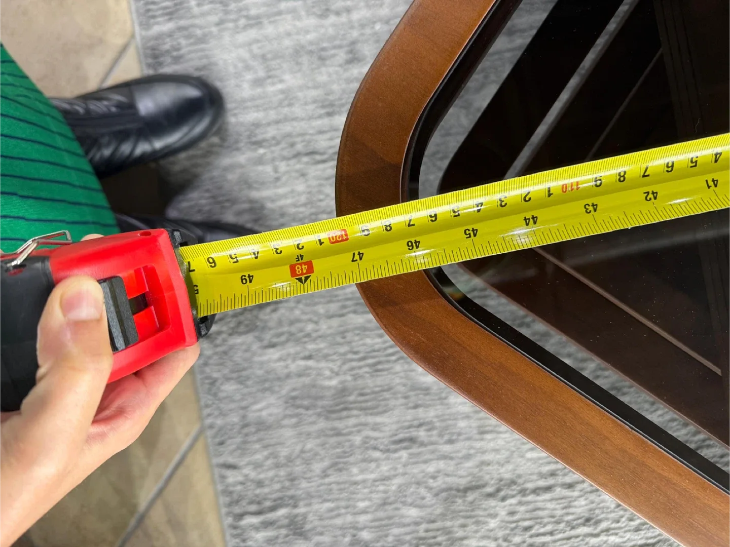 Modern Square Glass Top Coffee Table image indicator(3)